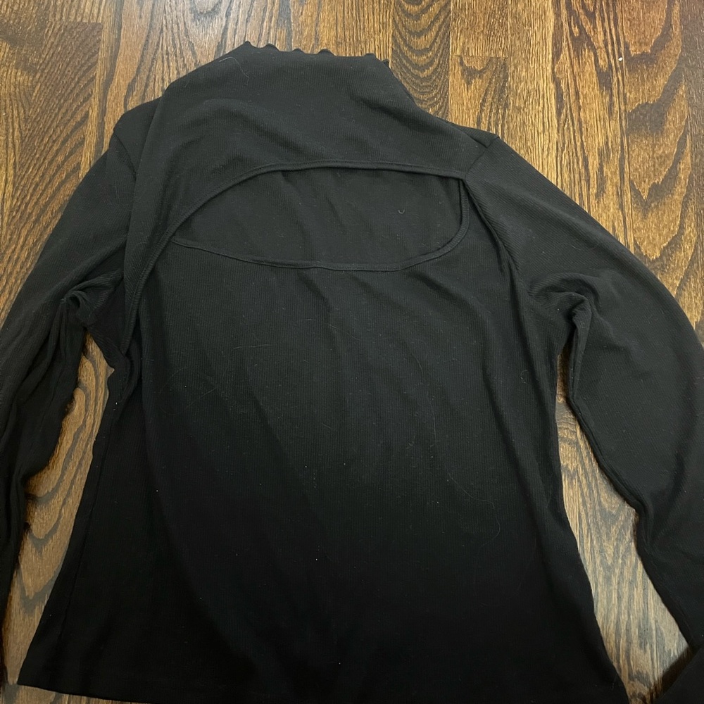 SHEIN Black Long Sleeve Top
